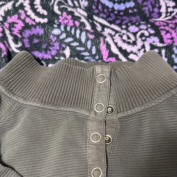 BRAND NEW Free People Charcoal Zip-Up Sweater - Picture 4 of 5
